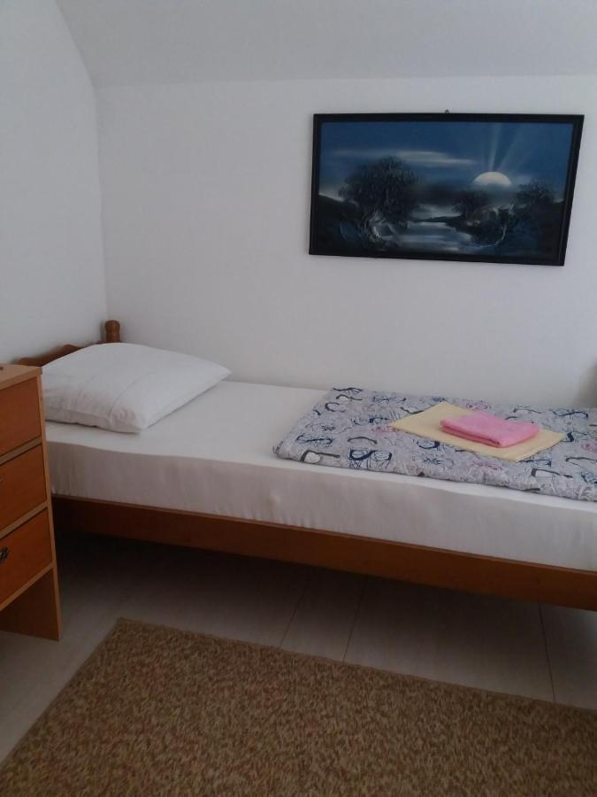 Villa Domacinstvo Ubovic Sipovo Esterno foto